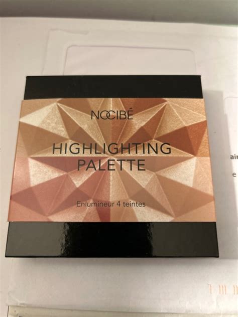 Nocibé Highlighting Palette .